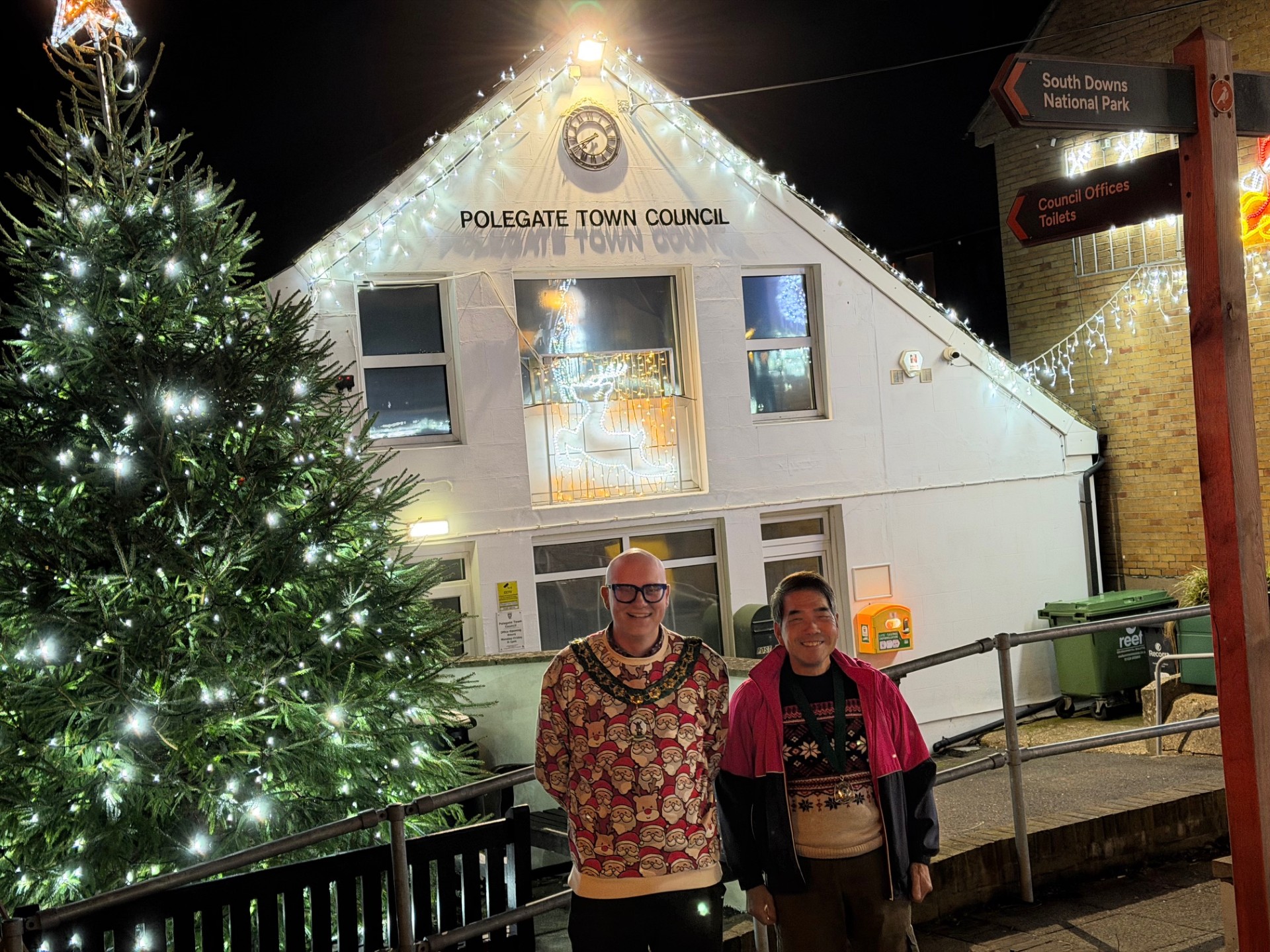 Polegate Mayor Presents Christmas Best Dressed Awards – Polegate Town ...